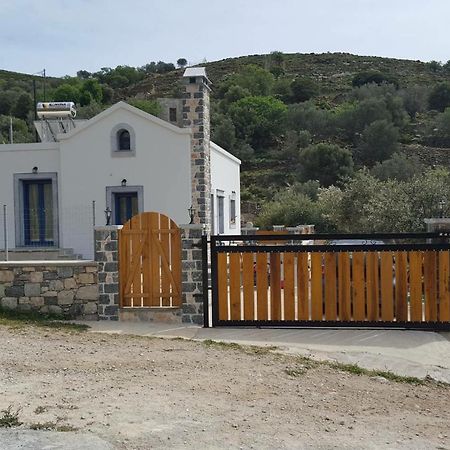 Villa Polymnia Emborios Екстериор снимка
